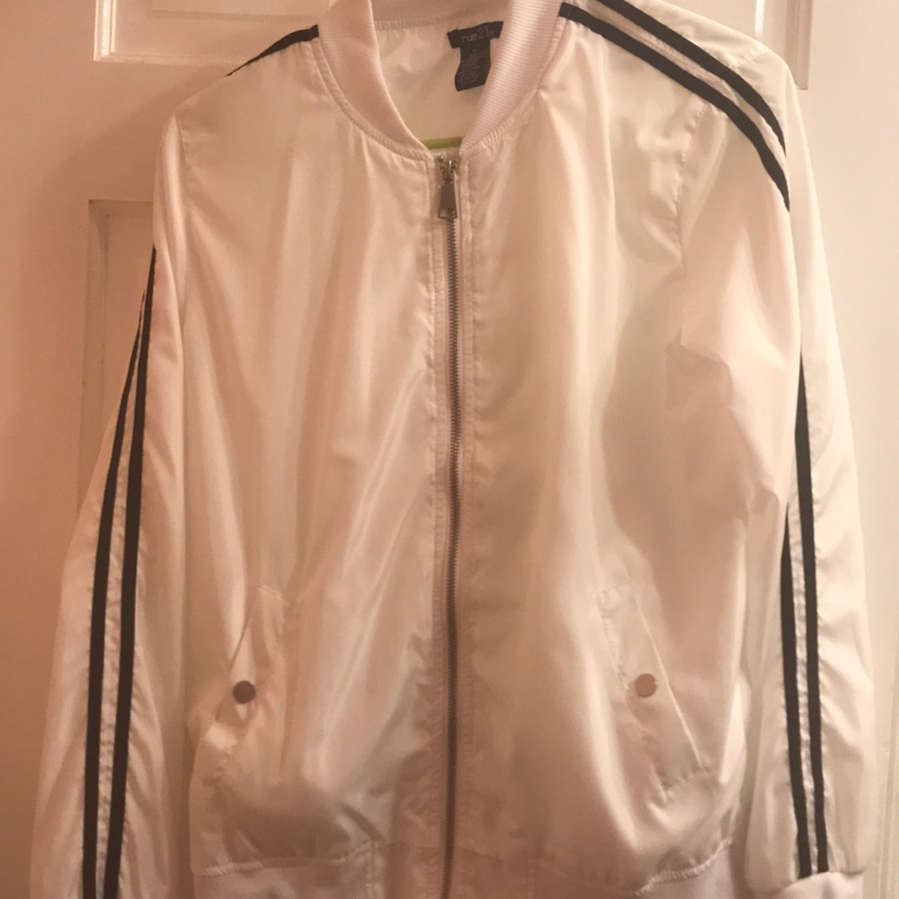 White bomber jacket. ONLY WORN TWICE